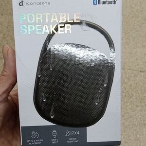 Black Portable Bluetooth Speaker